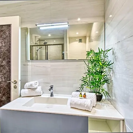 Apartment Amazing Croisette Apt With Parking By Guestready Cannes