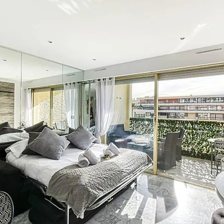 Amazing Croisette Apt With Parking By Guestready *